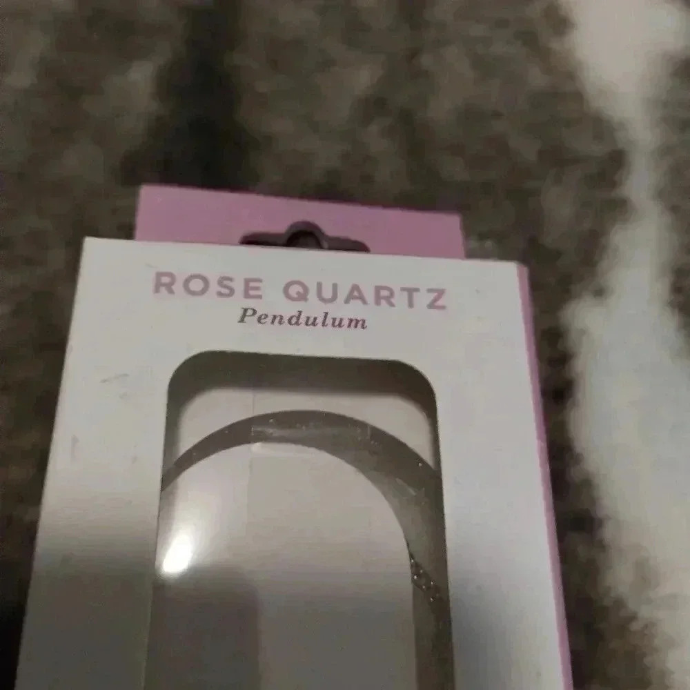 Rose quartz pendulum - Picture 6 of 6